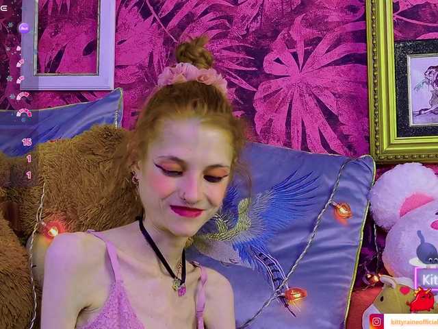 KittyRaine live cam on BongaCams