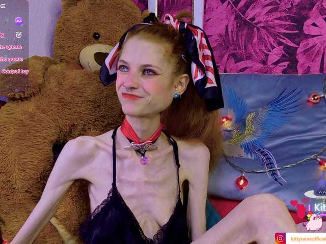 KittyRaine live cam on BongaCams