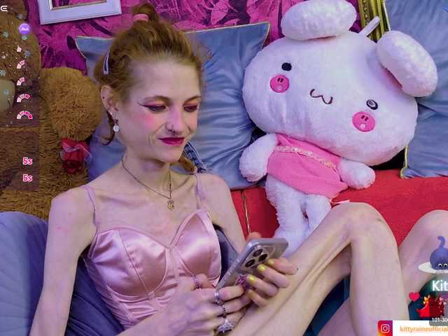 KittyRaine live cam on BongaCams