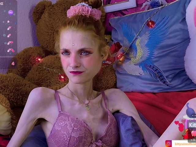 KittyRaine live cam on BongaCams