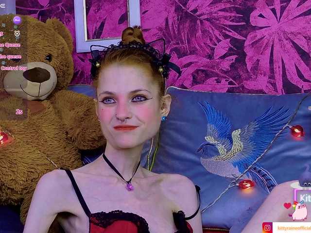 KittyRaine live cam on BongaCams