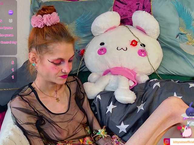 KittyRaine live cam on BongaCams