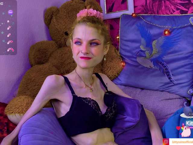 KittyRaine live cam on BongaCams