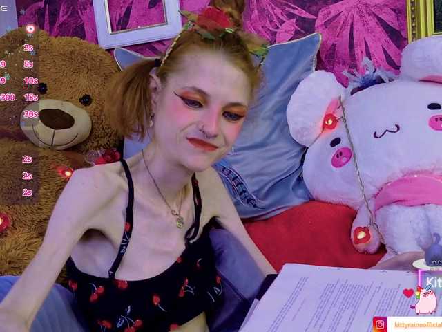 KittyRaine live cam on BongaCams
