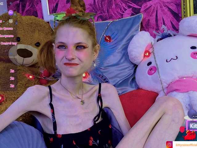 KittyRaine live cam on BongaCams