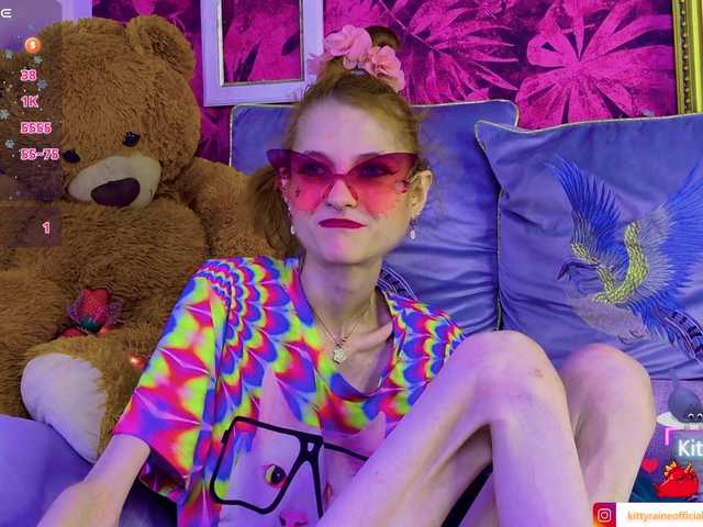 KittyRaine live cam on BongaCams