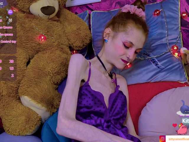KittyRaine live cam on BongaCams