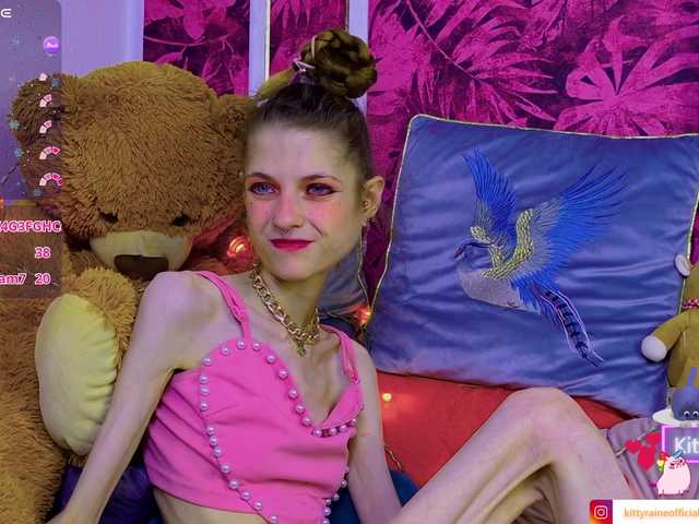 Sex chat gratuit in direct cu KittyRaine pe BongaCams
