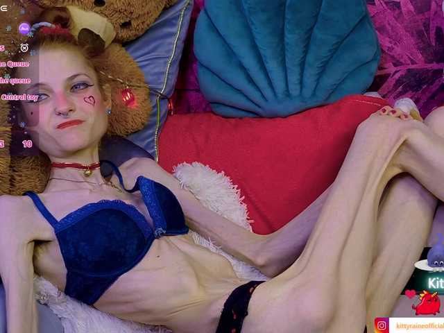 KittyRaine live cam on BongaCams