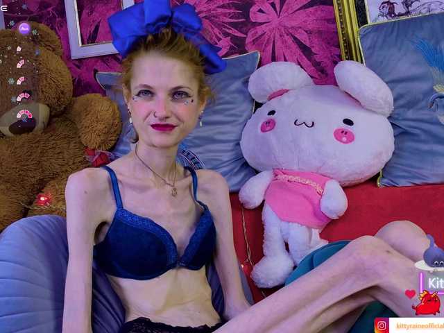 KittyRaine live cam on BongaCams
