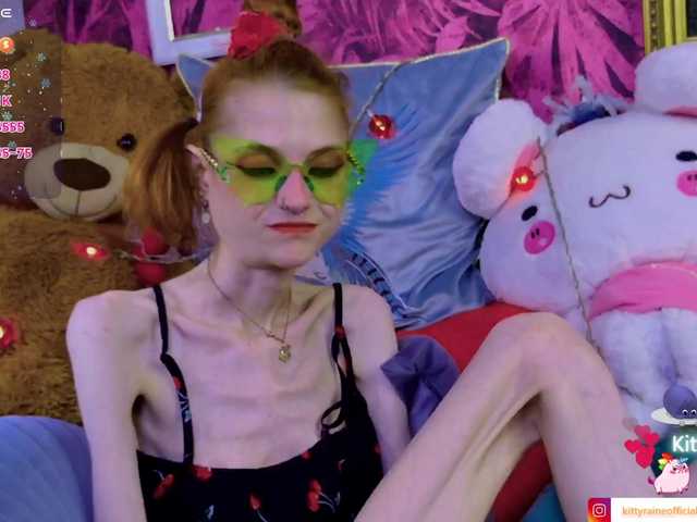 KittyRaine live cam on BongaCams