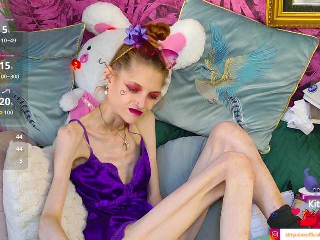 KittyRaine live cam on BongaCams