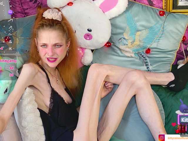 KittyRaine live cam on BongaCams