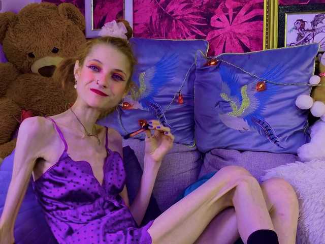KittyRaine live cam on BongaCams
