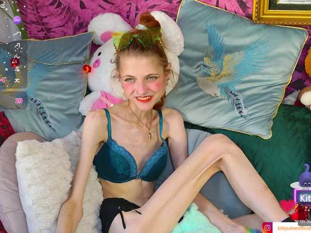 KittyRaine live cam on BongaCams