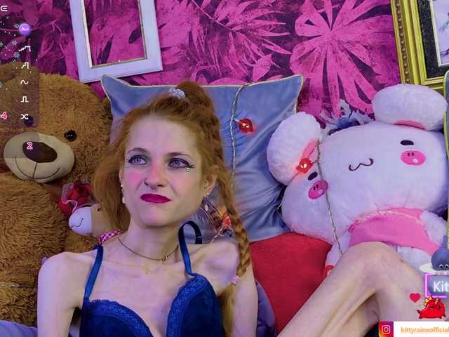 KittyRaine live cam on BongaCams