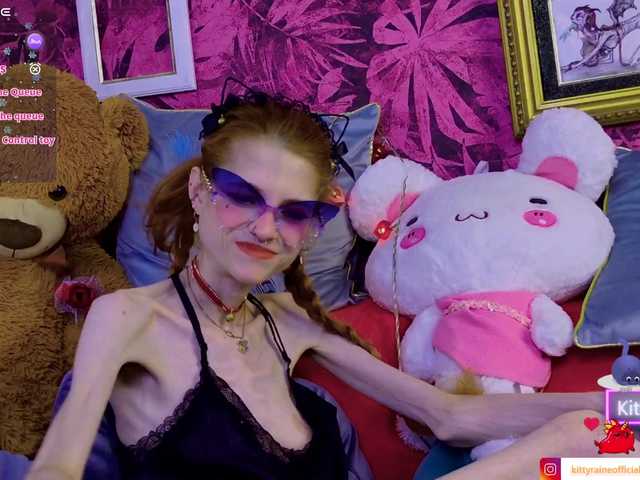 KittyRaine live cam on BongaCams