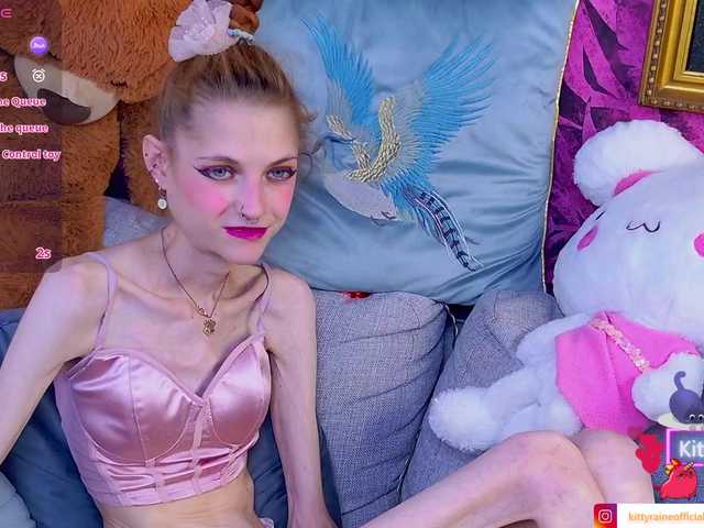 KittyRaine live cam on BongaCams