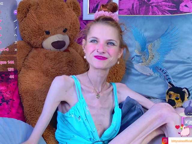 KittyRaine live webcam show