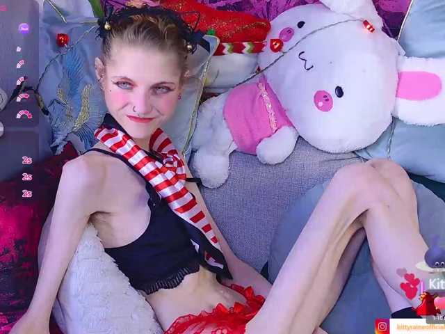 KittyRaine live cam on BongaCams