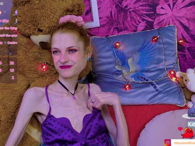 KittyRaine live cam on BongaCams