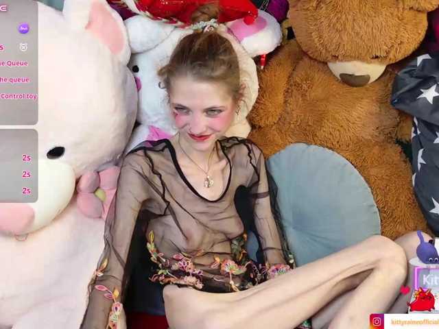KittyRaine live cam on BongaCams