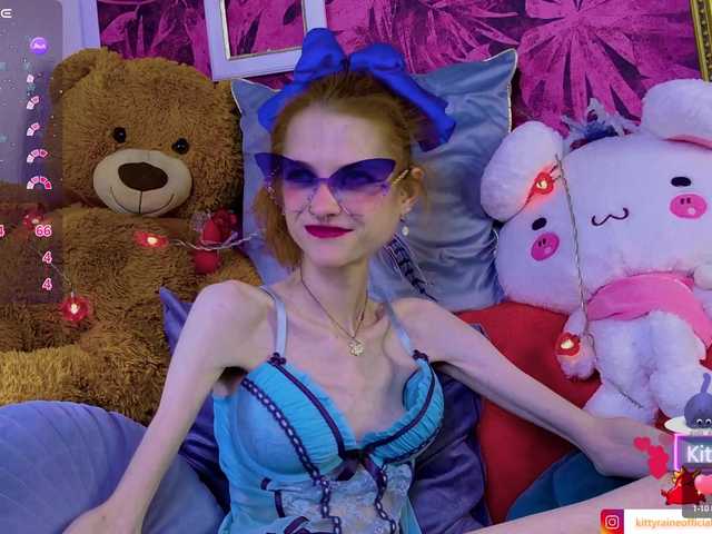 KittyRaine live cam on BongaCams