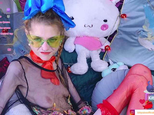 KittyRaine live cam on BongaCams