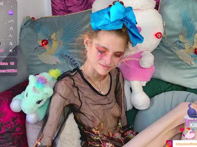 KittyRaine live cam on BongaCams