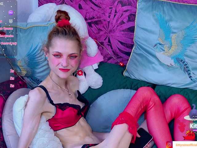 KittyRaine live cam on BongaCams