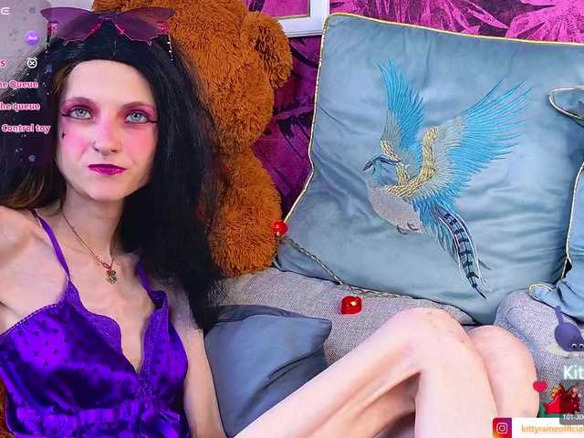 KittyRaine live cam on BongaCams