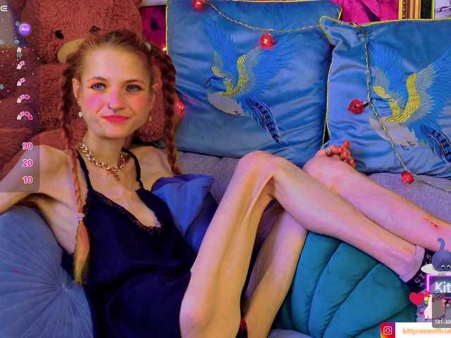 KittyRaine live cam on BongaCams
