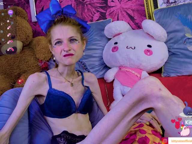 KittyRaine live cam on BongaCams