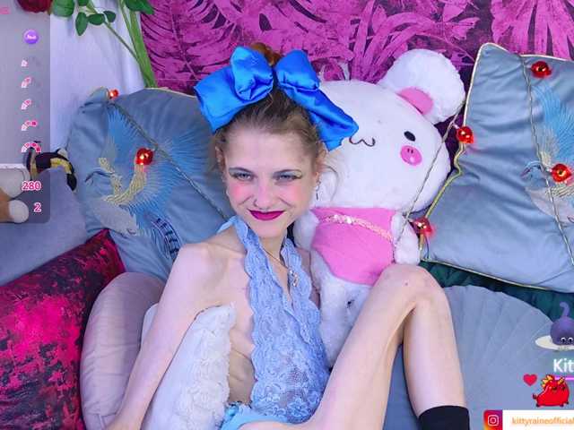 KittyRaine live cam on BongaCams