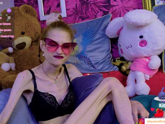 KittyRaine live cam on BongaCams