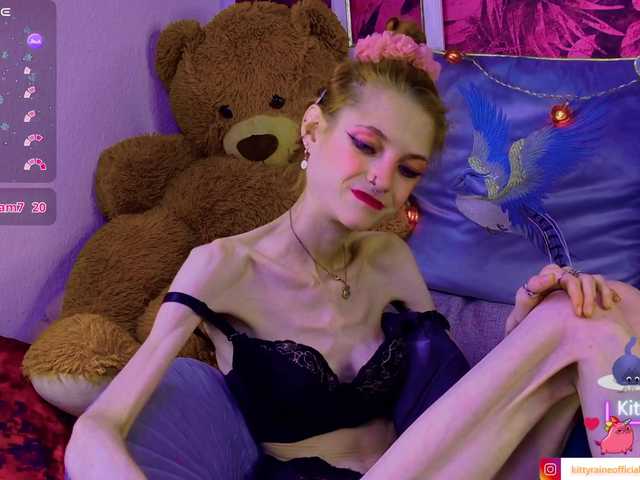 KittyRaine live cam on BongaCams