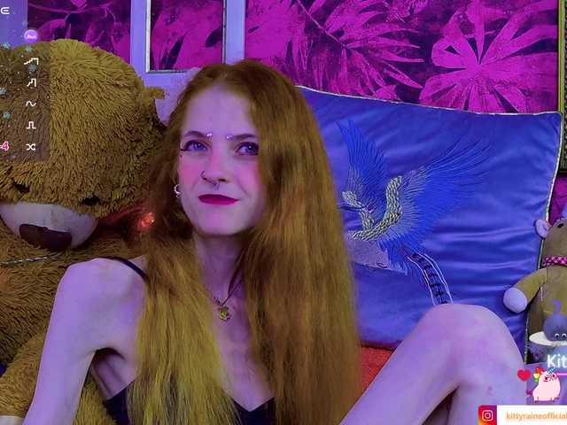 KittyRaine live cam on BongaCams