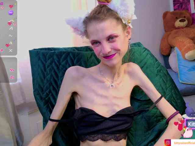 KittyRaine webcam
