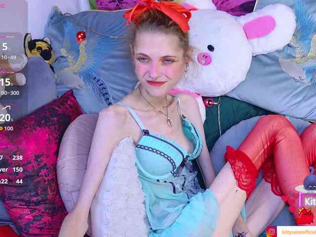 KittyRaine webcam