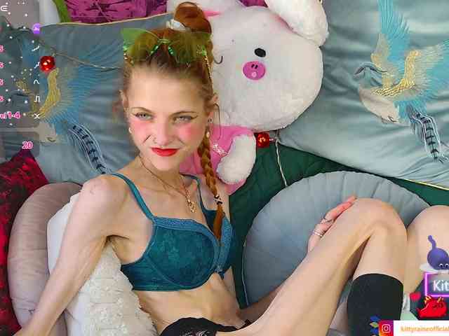 KittyRaine webcam