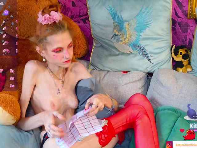 KittyRaine webcam