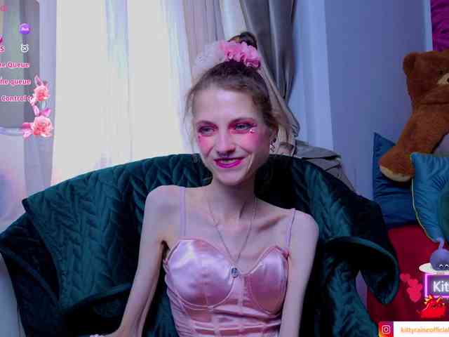 KittyRaine webcam