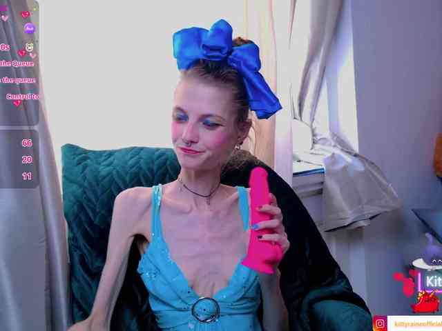 KittyRaine webcam