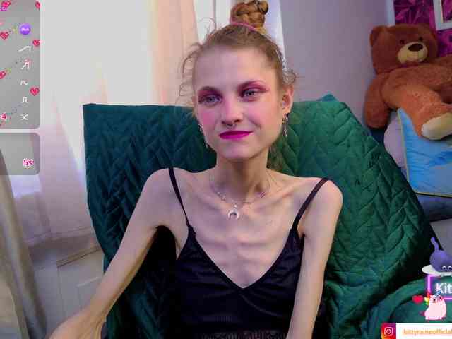 KittyRaine webcam