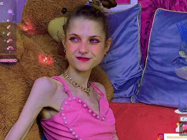 KittyRaine webcam