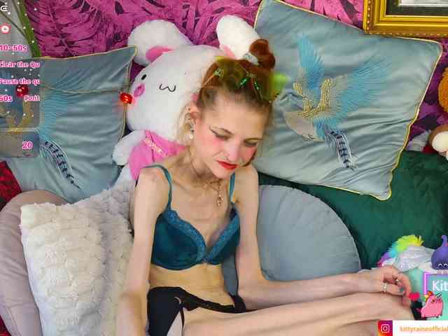 KittyRaine webcam