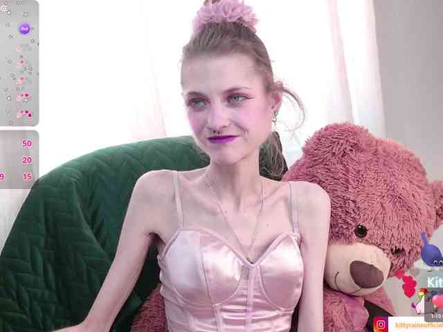 KittyRaine webcam