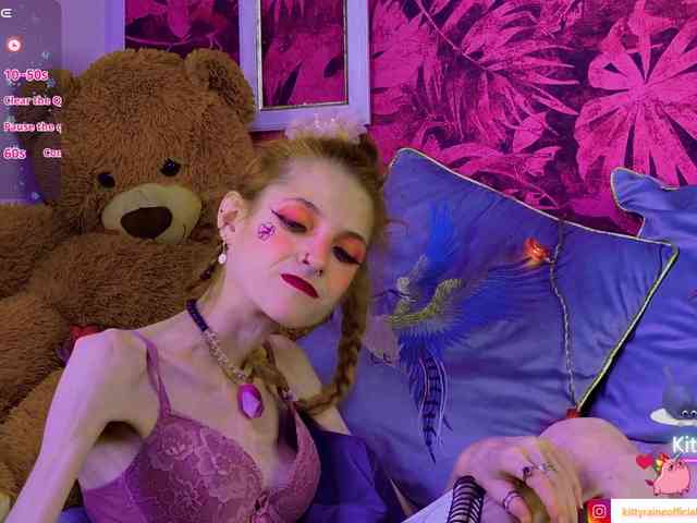 KittyRaine webcam