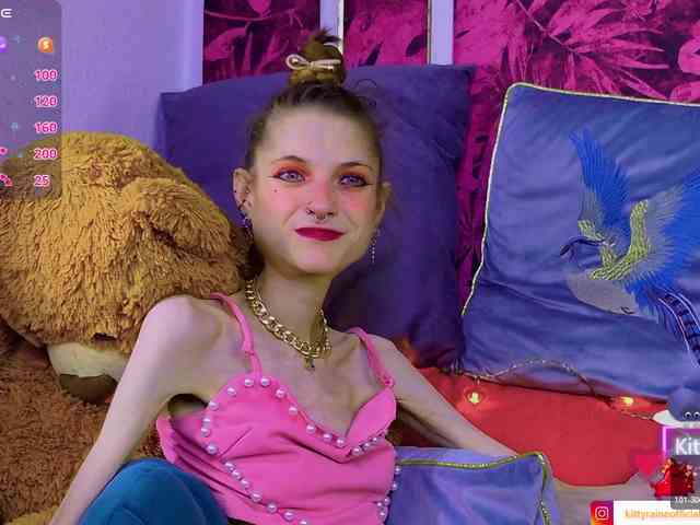 KittyRaine webcam