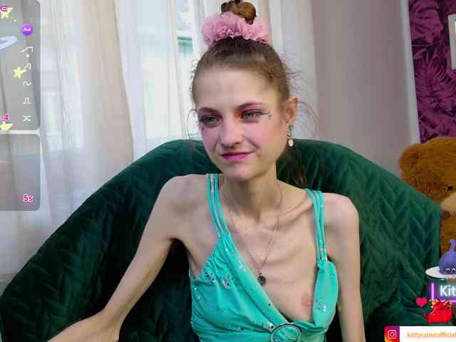 KittyRaine webcam